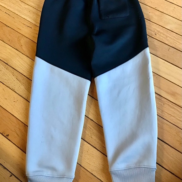 BURBERRY TRACKSUIT SZ 8 - Picture 12 of 16